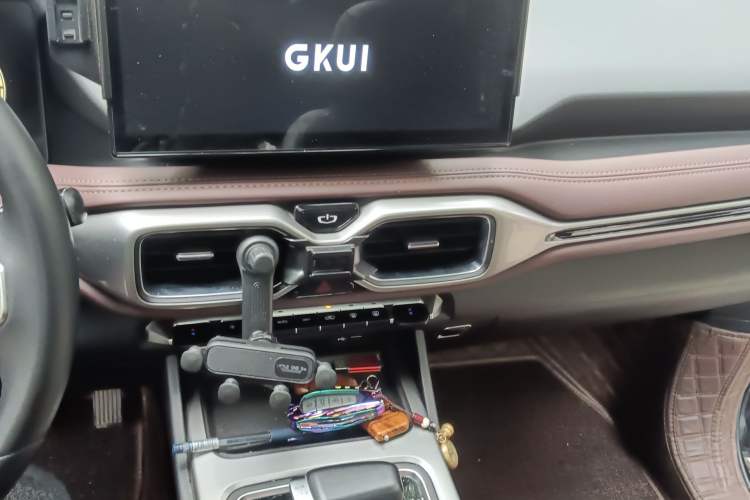 Used Geely Auto Haoyue 2020 1.8TD DCT Flagship 7-Seater
