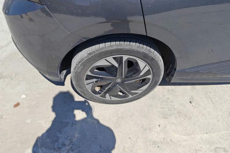 Used MG 4 EV 2023 415 km Range Sea-Faring Champion Edition
