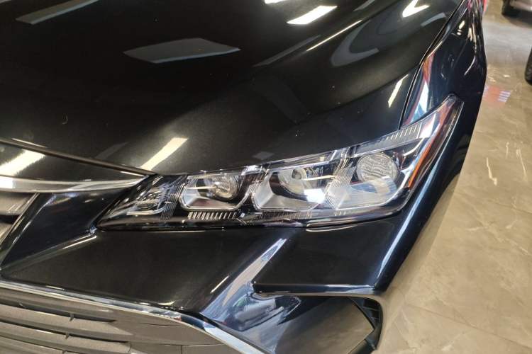 Used Toyota Avalon 2021 2.5L Luxury Edition