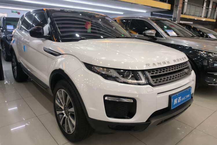 Used Land Rover Range Evoque 2018 240PS PURE Style Edition
