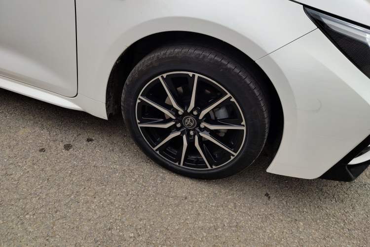 Used Toyota Levin 2024 Smart Electric Hybrid Dual-Engine 1.8L Luxury Edition