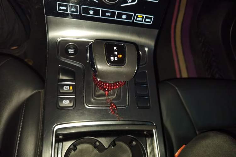 Used Hongqi H5 2020 1.5T DCT Flagship Edition
