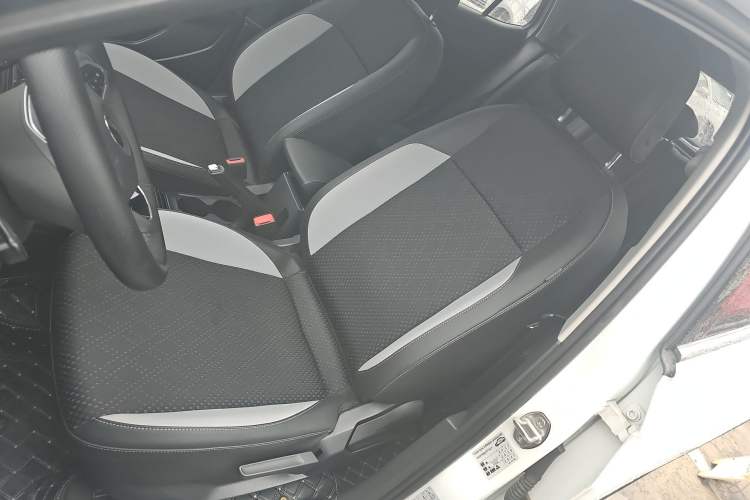 Used Volkswagen Tacqua 2020 1.5L Automatic Yue
