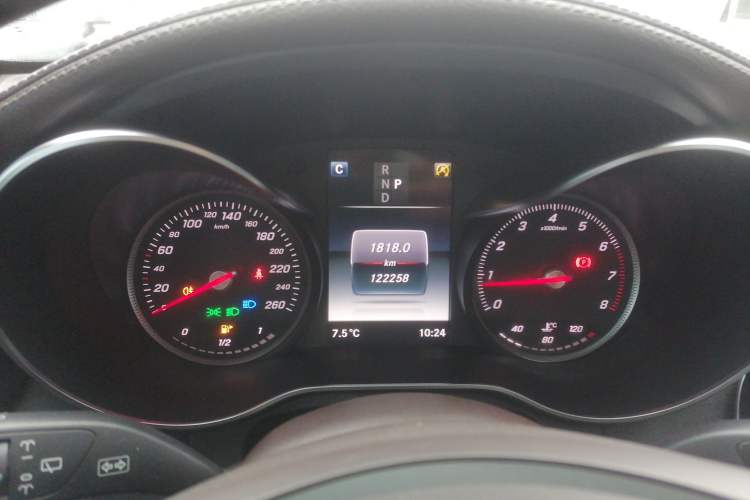 Used Mercedes-Benz GLC 2018 GLC 260 4MATIC Dynamic Edition Instrument Cluster