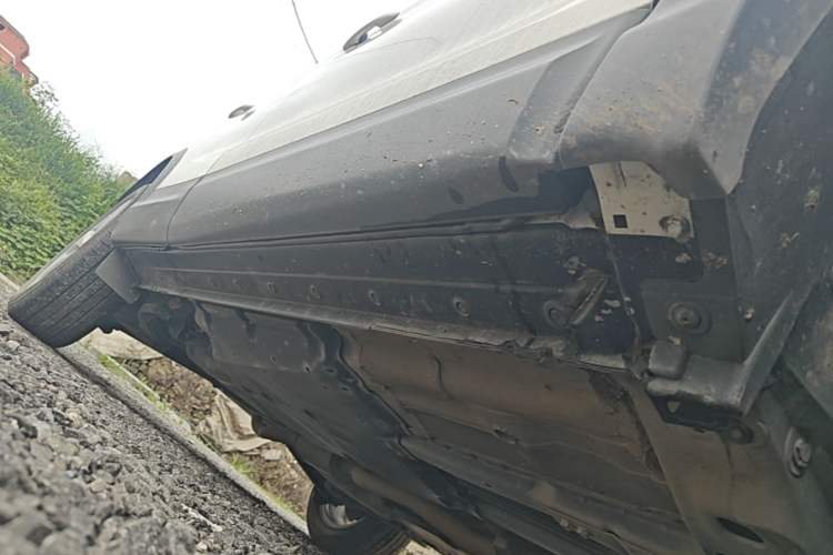 Used Nissan Qashqai 2023 Classic 2.0L CVT XV Comfort Edition Right Side Sill