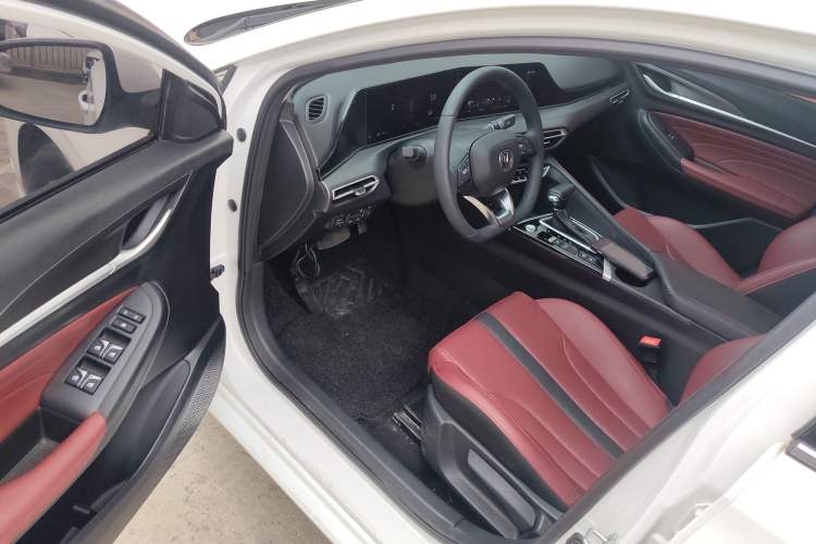 Used CHANGAN Eado 2021 PLUS Blue Whale NE 1.4T GDI DCT Prestige Model