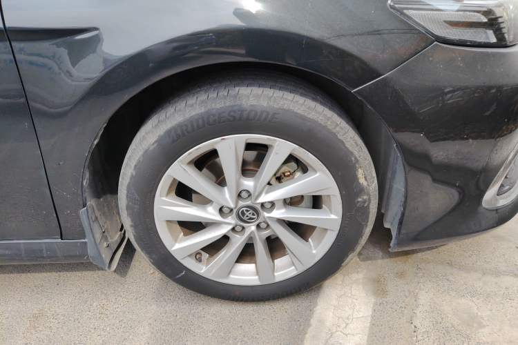 Used Toyota Camry 2021 2.0G Luxury Edition Right Front Wheel Hub