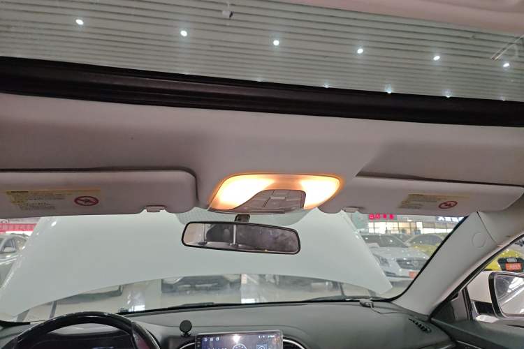 Used GAC Trumpchi GA6 2016 235T Manual Elite Edition Headliner