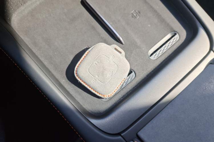 Used Zeekr 007 2024 Four-Wheel-Drive Performance Version 100 kWh
