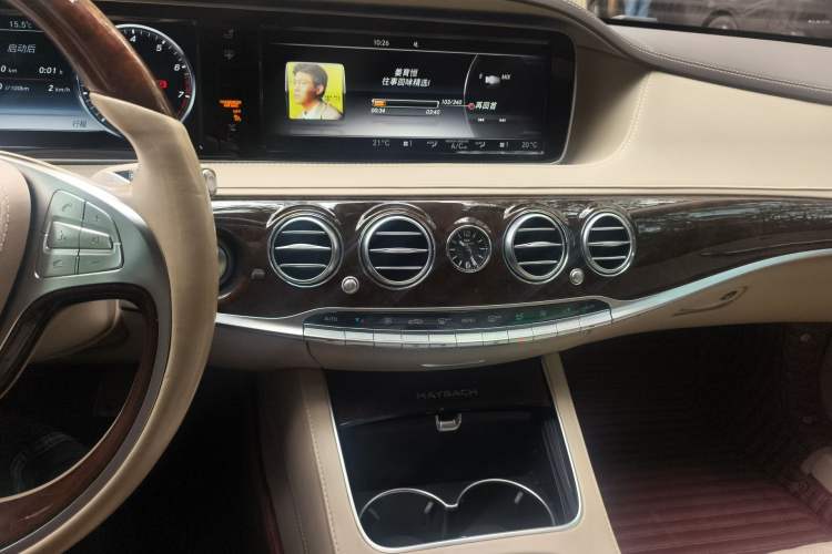 Used Mercedes-Benz S-Class 2016 S 400 L 4MATIC Audio And AC Panel