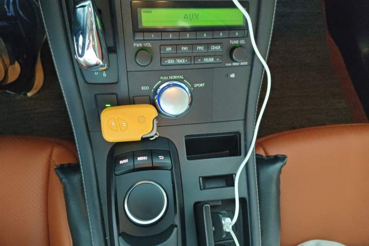 Used Lexus CT 2013 CT200h Elite Edition Gear Lever