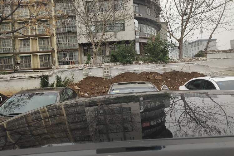 Used Chery QQ Ice Cream 2022 170km Sundae Phosphate Lithium-Ion
