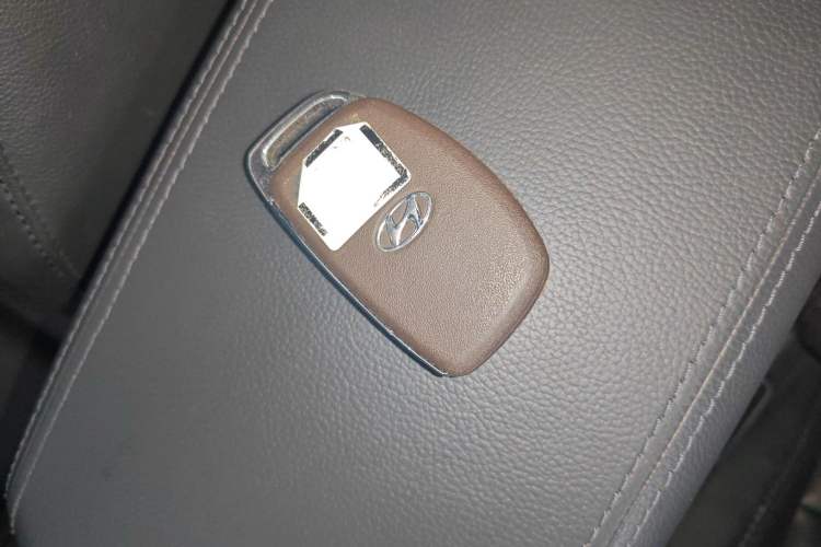 Used Hyundai Mistra 2016 1.8L Automatic Smart GLS Vehicle Key