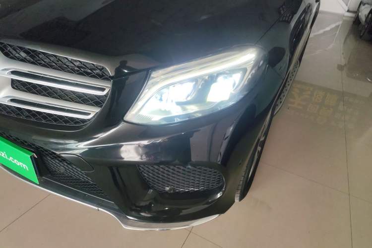 Used Mercedes-Benz GLE 2018 GLE 320 4MATIC Dynamic Edition Collector's Edition
