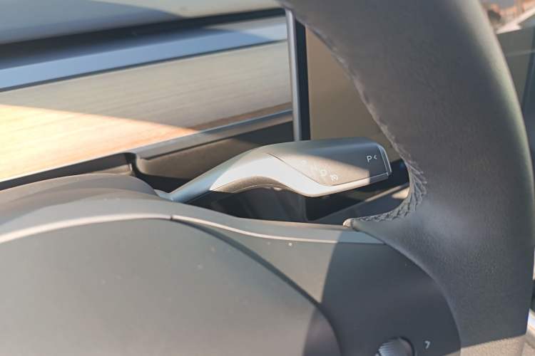 Used Tesla Model Y 2022 Performance High-Performance All-Wheel-Drive Version
