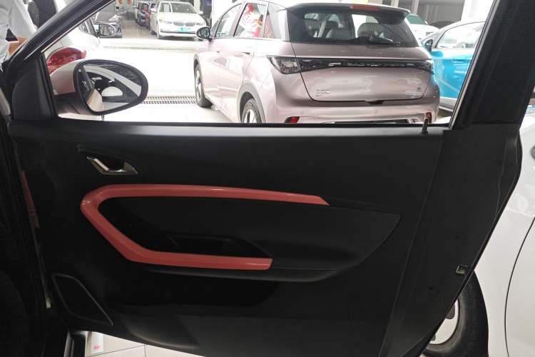 Used Chery New Energy Little Ant 2019 4-Seater Smart Edition 35 kWh Right Rear Door Interior