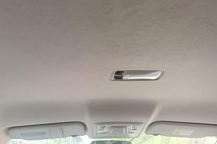 Used Nissan Sylphy 2022 Classic 1.6XE CVT Comfort Edition Headliner
