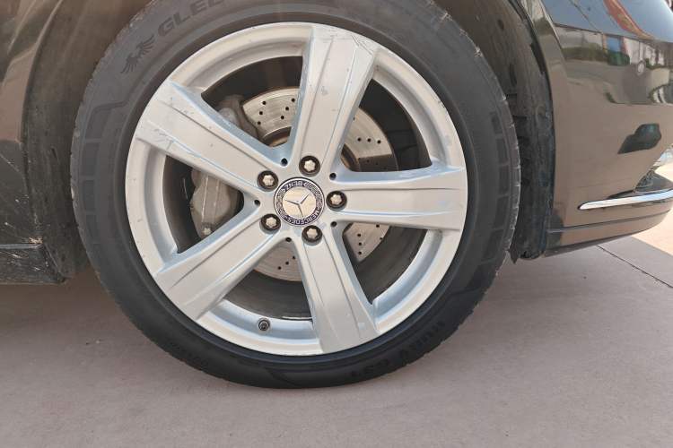 Used Mercedes-Benz S-Class 2010 S 300 L Luxury Model
