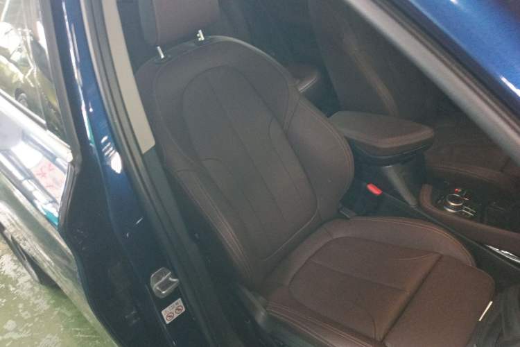 Used BMW X1 2019 xDrive20Li Luxury Model
