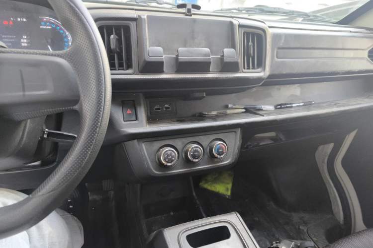 Used Karry Jiangtun 2023 Wide-body Edition AVIC Lithium Battery 38.64 kWh Audio And AC Panel