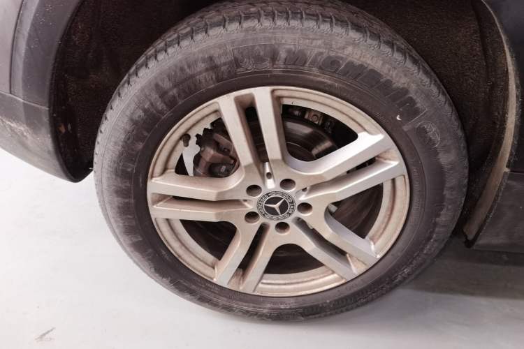 Used Mercedes-Benz GLB 2020 GLB 200 Dynamic Edition Right Rear Wheel Hub
