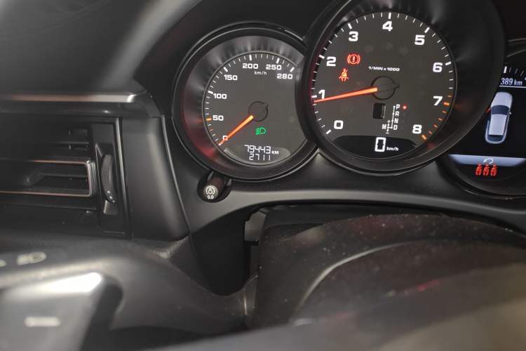 Used Porsche Macan 2020 Macan 2.0T