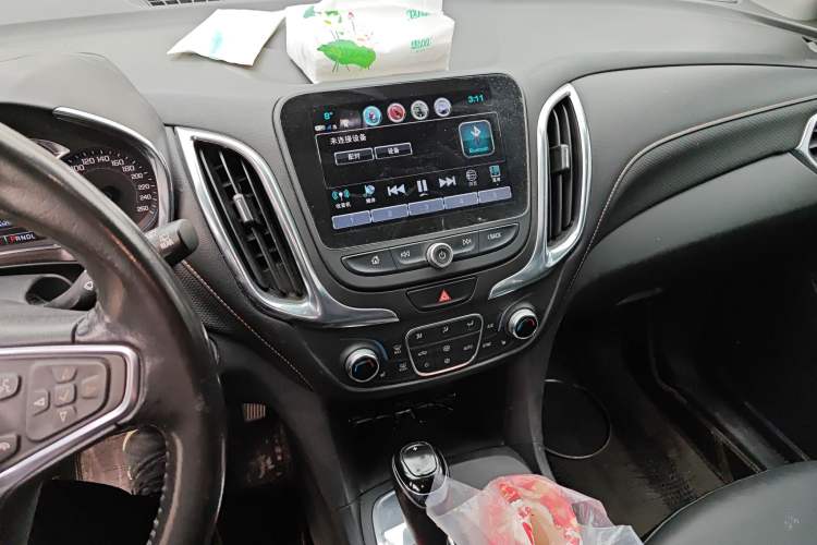 Used Chevrolet Equinox 2018 535T Automatic YuJie Edition
