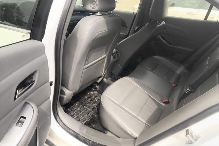 Used Chevrolet Malibu 2014 2.0L Automatic Luxury Edition