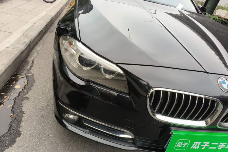 Used BMW 5 Series 2014 525Li Luxury Design Package
