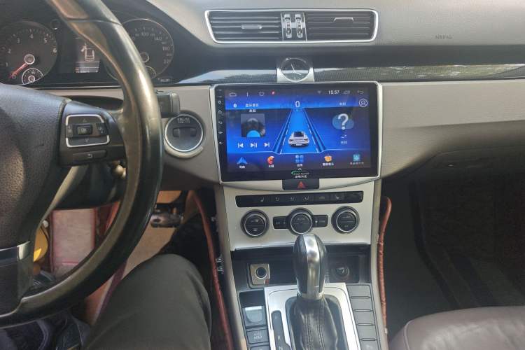 Used Volkswagen Magotan 2015 Facelift 1.8TSI Luxury Model Audio And AC Panel