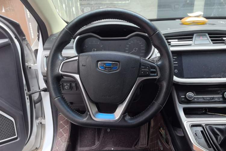 Used Geely Auto Emgrand GL 2018 1.8L Manual Elite Smart Connectivity Version
