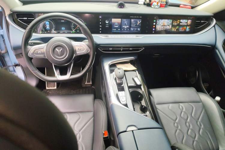 Used VOYAH FREE 2021 Four-Wheel Drive Standard Range-Extended Version
