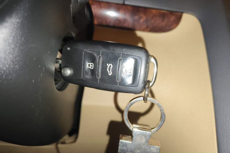 Used Volkswagen Touran 2013 1.4T DSG Comfort Edition 5-Seater
