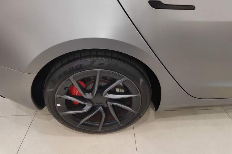 Used Tesla Model 3 2024 High-Performance All-Wheel-Drive Version