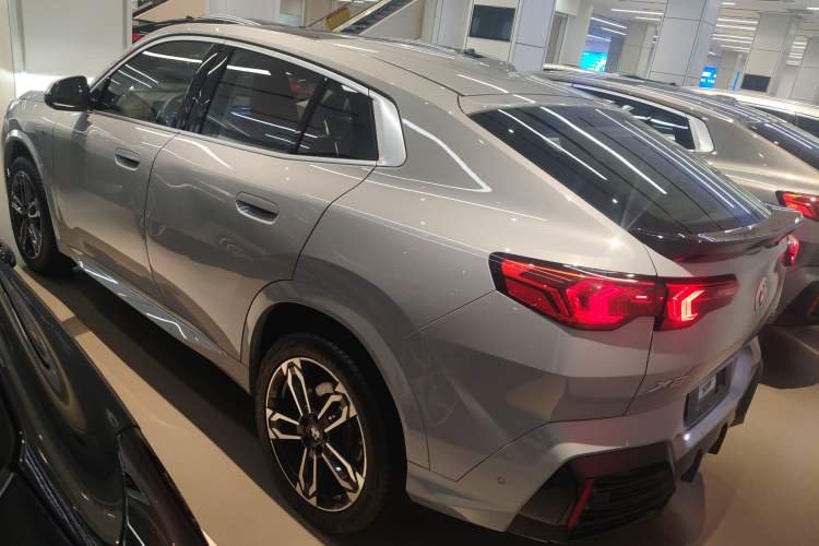 Used BMW X2 2024 sDrive25i M Sport Package