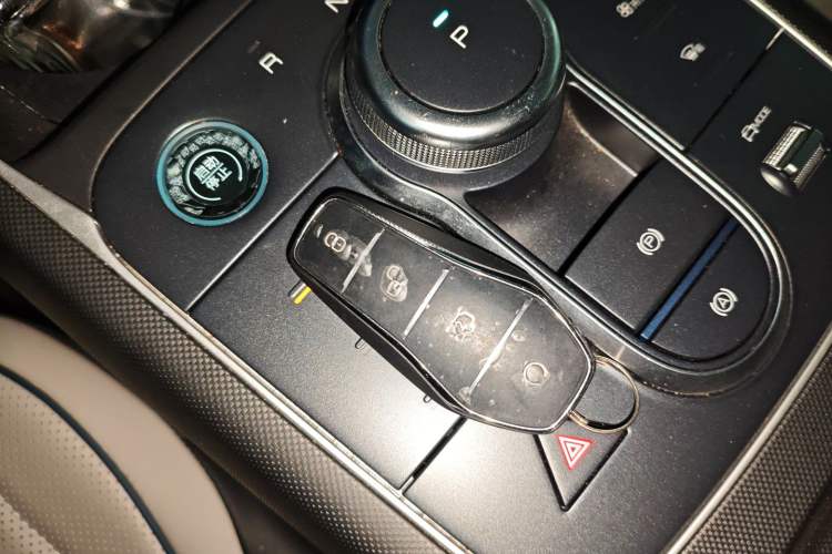 Used BYD Destroyer 05 2024 Honor Edition DM-i 120KM Luxury Model
