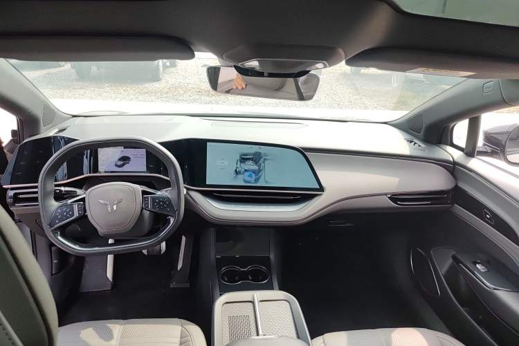 Used Hongqi EH7 2024 760 Pro+ Four-Wheel Drive Version Headliner