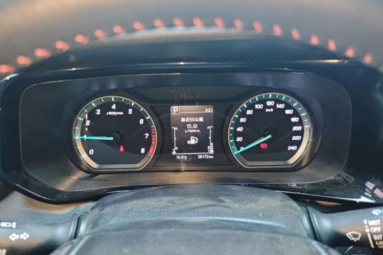 Used CHANGAN OSHAN X5 2021 1.5T DCT Luxury Edition