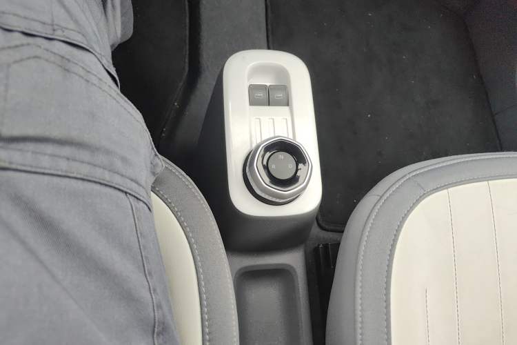 Used Geely Galaxy Panda 2025 210km Panda Kart