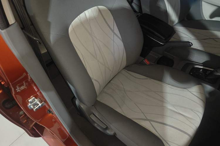 Used Chevrolet Sail 2013 Hatchback 1.4L AMT U-Style Edition
