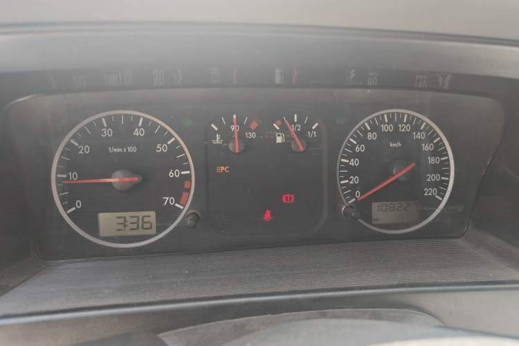 Used Volkswagen Santana Vista 2008 1.8L Manual Sishang Model
