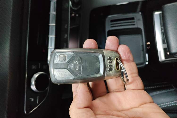 Used Audi Q5L 2022 Updated 45T Luxury Dynamic Version
