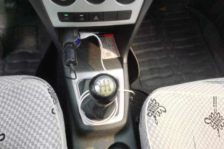 Used CHANGAN KAICHENG Ounuo S 2014 1.5L Elite Model