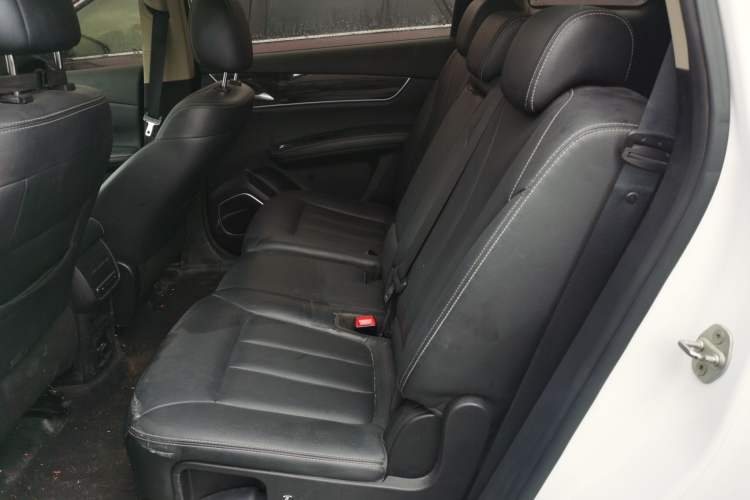 Used BYD Song MAX 2019 1.5T Automatic Smart Connect Ruiyi Sunroof Model 7 Seats China VI Standard