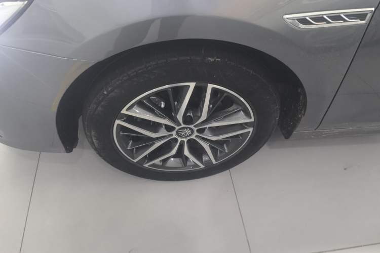 Used BYD Qin PLUS 2023 Champion Edition DM-i 120KM Beyond Model
