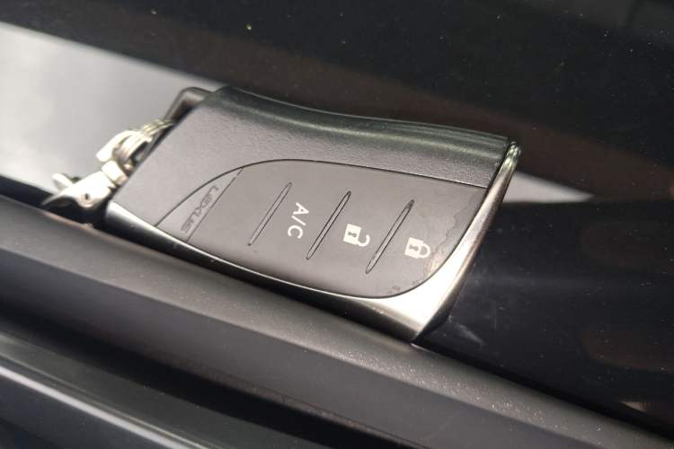 Used Lexus UX New Energy 2020 300e Pure·Joy Edition Interior 1