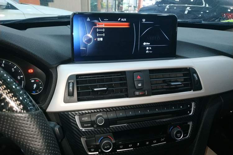 Used BMW 3 Series GT 2017 320i Sport Edition