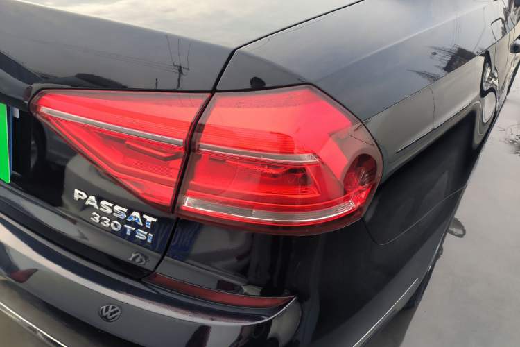 Used Volkswagen Passat 2017 330TSI DSG Luxury Edition