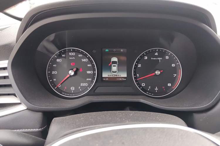 Used Roewe i5 2020 1.5L Manual 4G Connect Luxury Edition Instrument Cluster
