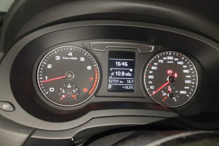 Used Audi Q3 2017 30 TFSI Fashion Model
